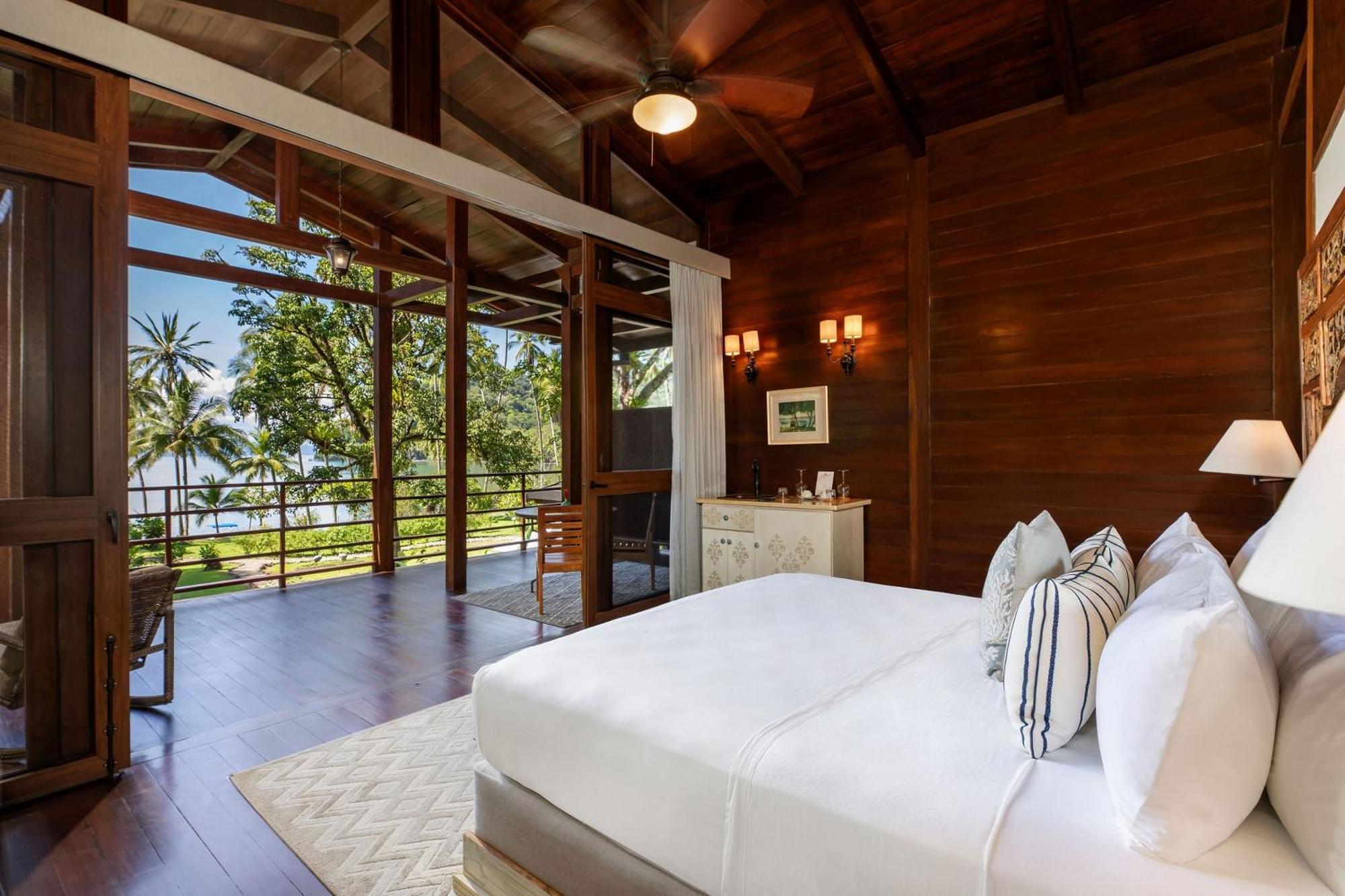 Playa Cativo Lodge Esquinas الغرفة الصورة
